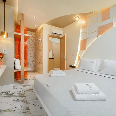 Moderi Luxury 아파트호텔 4*