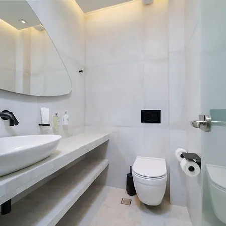 Moderi Luxury 4*