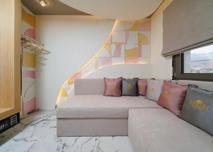 Hotel de apartamente Moderi Luxury 4*