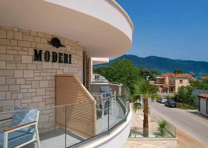 Hotel de apartamente Moderi Luxury 4*